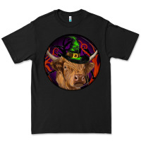 Black halloween highland cow round Premium Tee - RanaPortraitStore