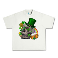 Pistachio St Patrick's Day boho skull Urban Heavy Tee - FaDigitalArtStudio