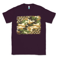 Plum leopard camo pattern background Classic Tee - Jasminsmagicworld