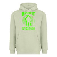 Matcha bigfoot believer t  shirt bigfoot doesnt believe in you either t  shir Heavyweight Hoodie - linhVisuals