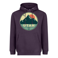 Plum utah retro mountain badge Heavyweight Hoodie - linhVisuals