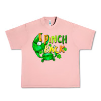 Salmon I pinch back with crab st. patricks day Urban Heavy Tee - FaDigitalArtStudio