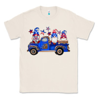 Natural american flag gnomes truck Classic Tee - Artiststas