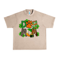French Oak St. Patricks Dog Mom Urban Heavy Tee - FaDigitalArtStudio