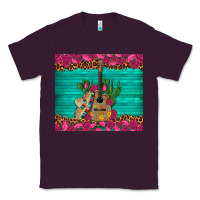 Plum mexican guitar roses cactus sombrero Classic Tee - Artiststas