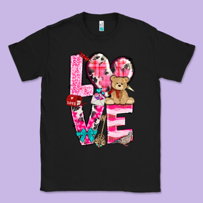 Love Valentine's Day Classic Tee Designed By Howdyjamesfarm