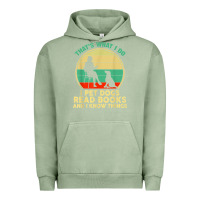 Pigment Oil Green that what i do i pet dogs read books and i know things t shirt Urban Hoodie - SnappyArt