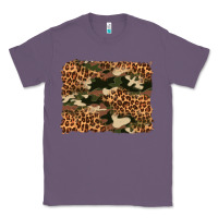 Lavender camouflage and leopard background Classic Tee - Artiststas