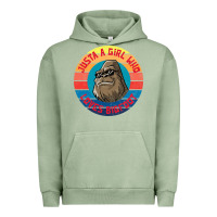 Pigment Oil Green Retro Sunset Just A Girl Who Loves Bigfoot Urban Hoodie - artisFamous