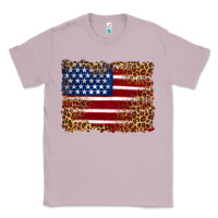 Lilac american flag and leopard Classic Tee - Artiststas
