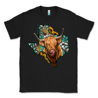 Black texas map highland cow Classic Tee - Jasminsmagicworld