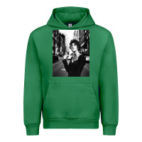 Emerald linda evangelista fashion model Urban Hoodie - artisFamous