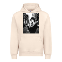 Sandshell linda evangelista fashion model Urban Hoodie - artisFamous