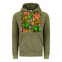 Vintage Olive st patricks  cow with candy Vintage Hoodie - FaDigitalArtStudio