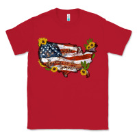 Red usa map with sunflower and cactus Classic Tee - Artiststas