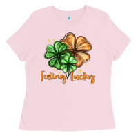 Bubblegum Pink Feeling lucky with clover Ladies Tee - HowdyJamesFarm