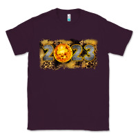 Plum 2023 new year Classic Tee - CowGirlArtShop