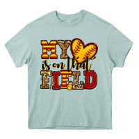 Arona my heart is on that field softball Heavy Core Tee - Jasminsmagicworld