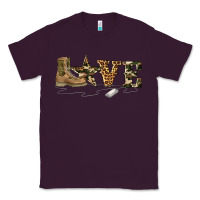 Plum camouflage military boots love Classic Tee - Artiststas