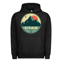 Pigment Black utah retro mountain badge Urban Hoodie - linhVisuals