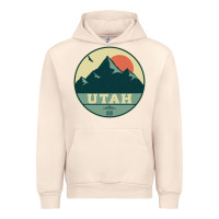 Sandshell utah retro mountain badge Urban Hoodie - linhVisuals