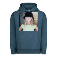 Rosinkranz Looks So Good Claire Urban Hoodie | Teevron