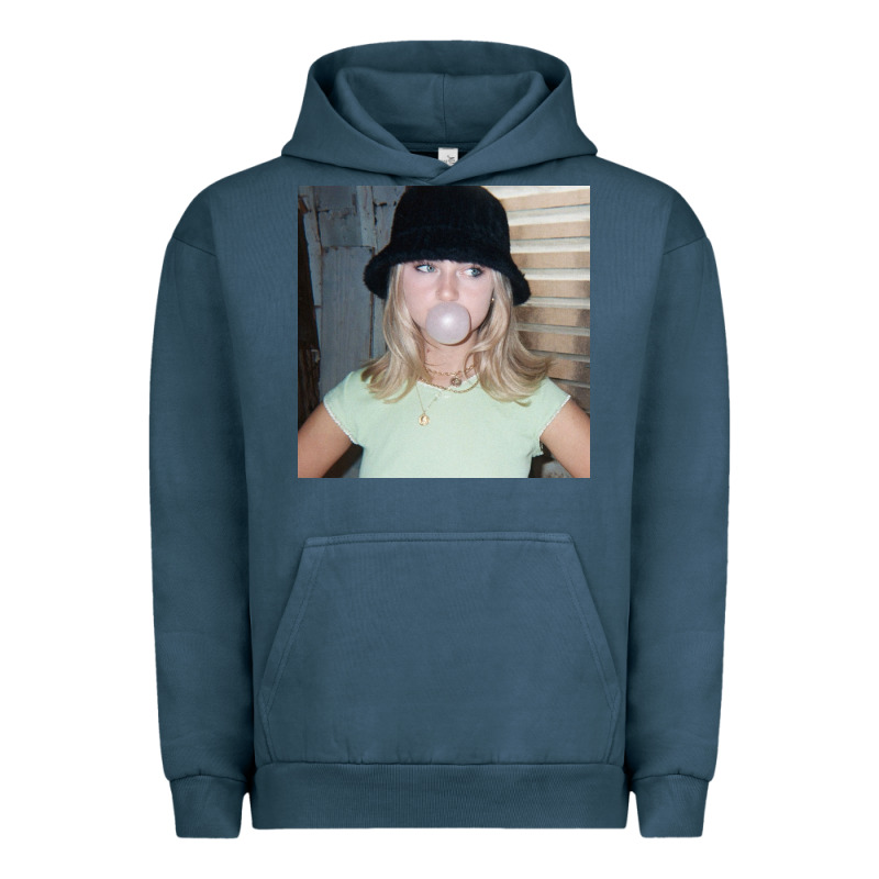 Rosinkranz Looks So Good Claire Urban Hoodie by linhVisuals | Teevron
