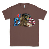 Chestnut dad military boots and hat Classic Tee - Artiststas