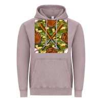 Vintage Zinc baseball bat and gloves with camouflage seamless pattern Vintage Hoodie - BundleAndBundleShop