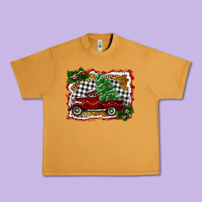 Christmas Truck With Christmas Tree Urban Heavy Tee Designed By Ranaportraitstore