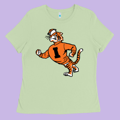 Vintage Walking Angry Tiger Idaho State Ladies Tee Designed By Artchic