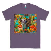 Lavender fall heifer cows Classic Tee - RanaPortraitStore