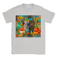 Moon Dust fall heifer cows Classic Tee - RanaPortraitStore