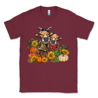 Burgundy Fall heifer cows Classic Tee - RanaPortraitStore