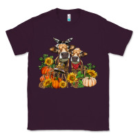 Plum Fall heifer cows Classic Tee - RanaPortraitStore