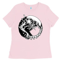 Bubblegum Pink xenomorph Ladies Tee - artisFamous