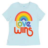 Baby Blue love  classic Ladies Tee - artisFamous