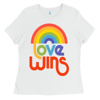 White love  classic Ladies Tee - artisFamous