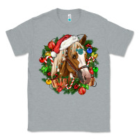Heather Grey horse christmas wreath Classic Tee - CowGirlArtShop