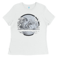 White alien mata Ladies Tee - artisFamous