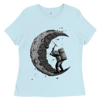 Baby Blue digging the moon Ladies Tee - artisFamous