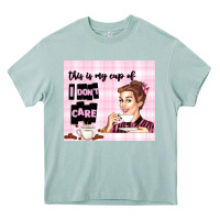 Retro Housewife Heavy Core Tee | Teevron