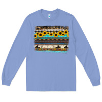 Colony Blue sunflower aztec serape cowhide background Long Sleeve Tee - RanaPortraitStore