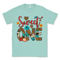 Seafoam sweet one strawberry Classic Tee - Artiststas