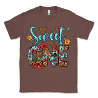 Chestnut sweet one cherry Classic Tee - Artiststas
