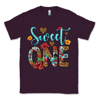 Plum sweet one cherry Classic Tee - Artiststas