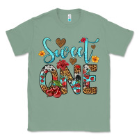 Sage sweet one cherry Classic Tee - Artiststas
