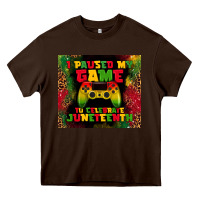 Chocolate Brown i paused my game Heavy Core Tee - TumblerDesignByShophia
