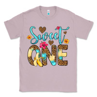 Lilac sweet one banana Classic Tee - Artiststas