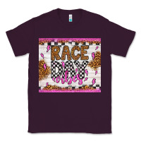 Plum race day vibes Classic Tee - Artiststas